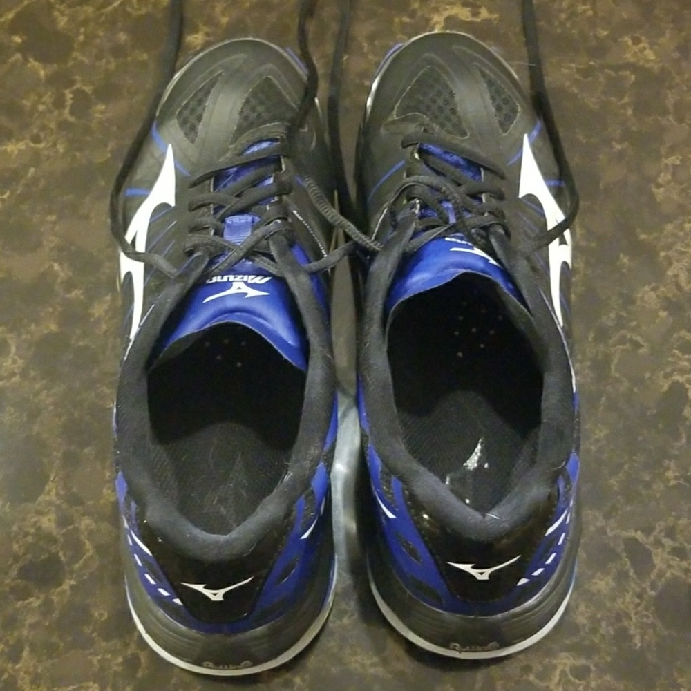 Mizuno Volleyball Shoes